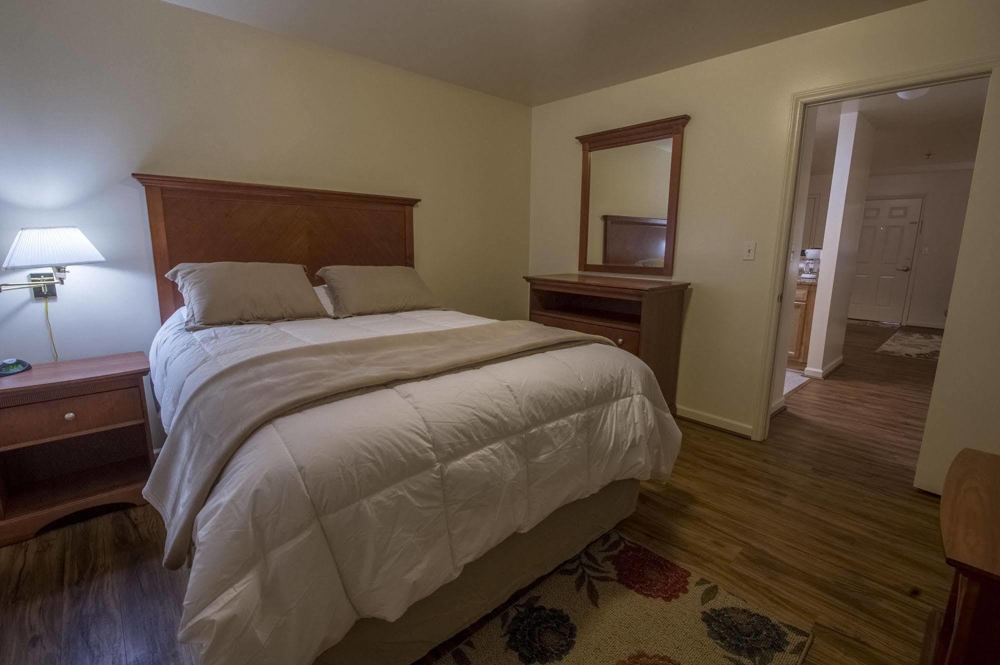 Affordable Corporate Suites Of Lynchburg Exterior photo